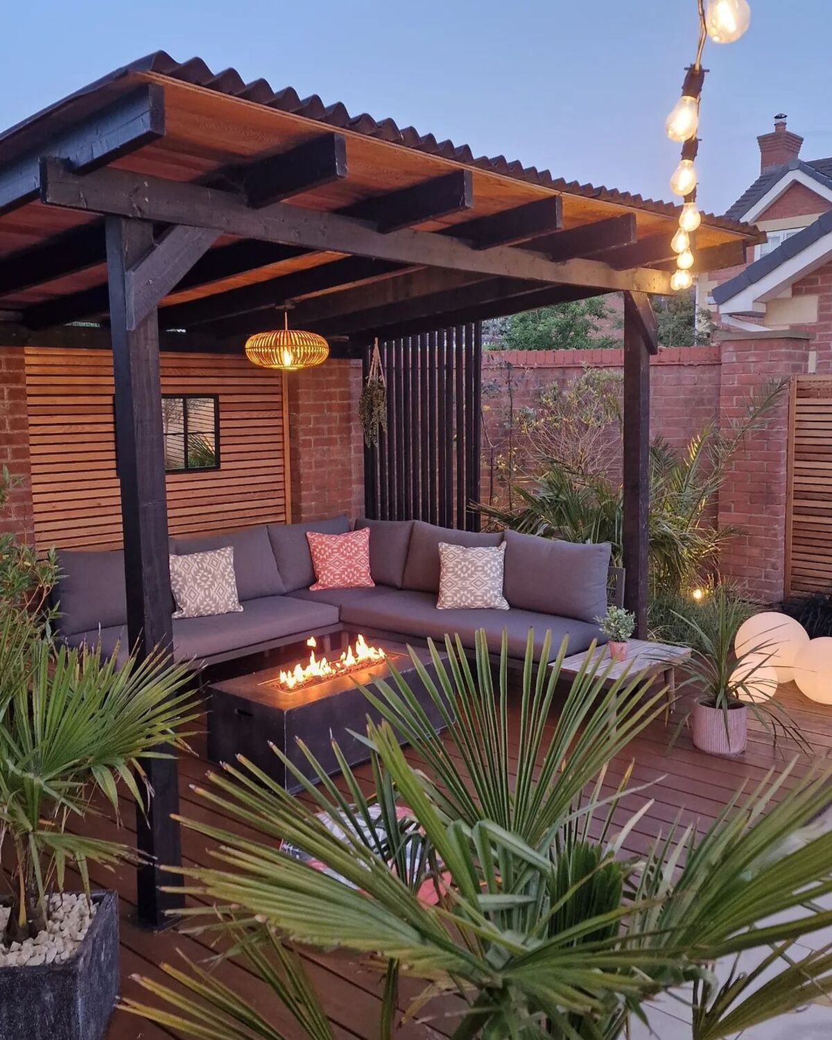 creative covered pergola designs 2